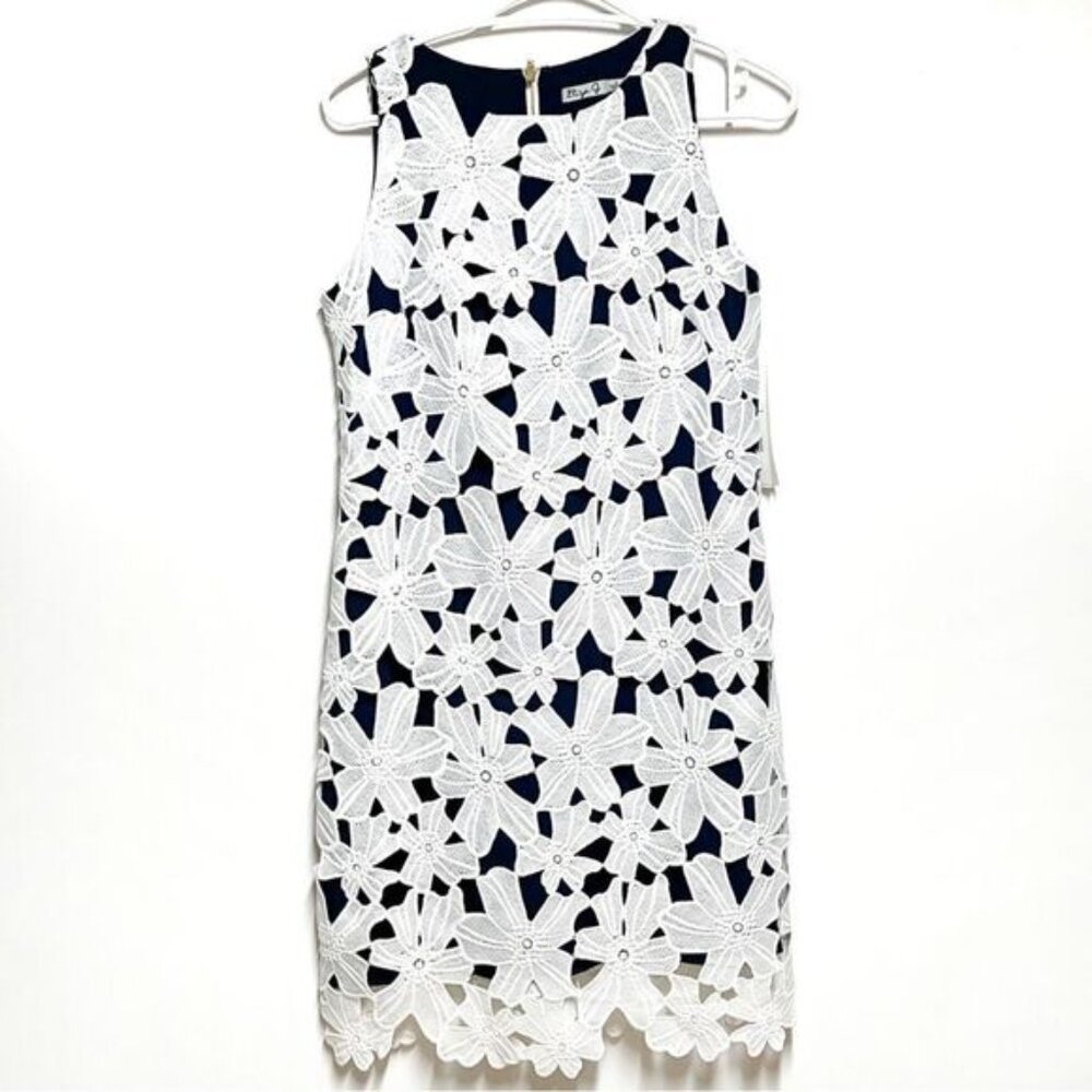 NWT Eliza J Women s Floral lace crochet overlay sleeveless dress Ivory Navy 6